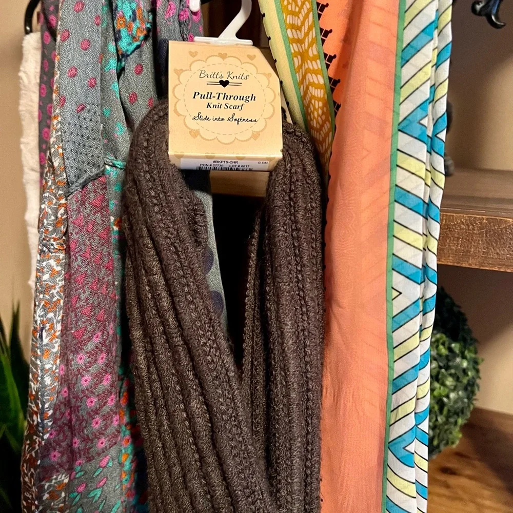 Colorful Patterned Scarves Collection - Picture 2 of 3